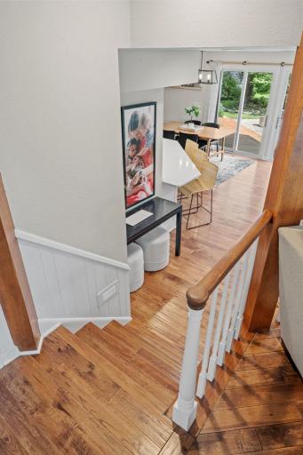 5615 Woodcrest Drive, Edina, MN 55424