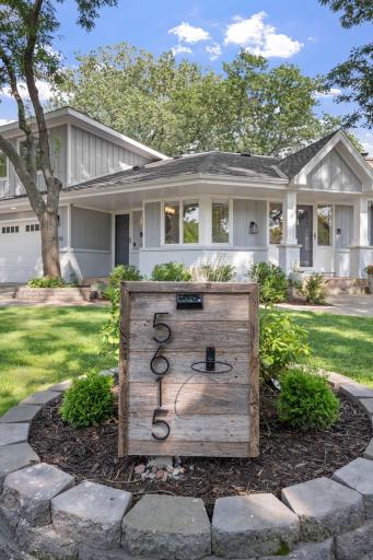 5615 Woodcrest Drive, Edina, MN 55424
