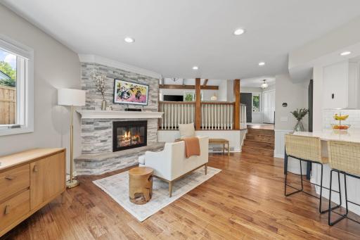 5615 Woodcrest Drive, Edina, MN 55424