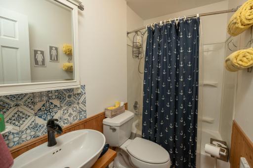 266 Shorewood Lane NE, Rochester, MN 55906