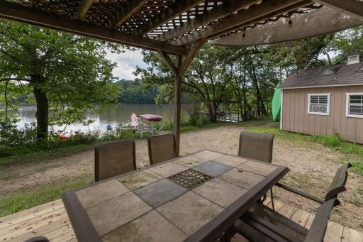 266 Shorewood Lane NE, Rochester, MN 55906