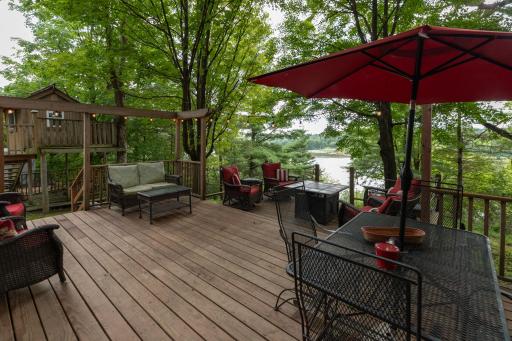266 Shorewood Lane NE, Rochester, MN 55906