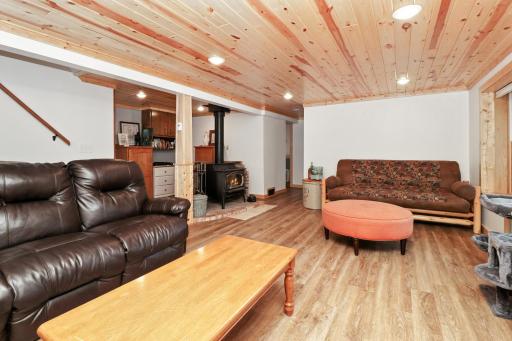 15806 Old Lake Road, Paynesville, MN 56362