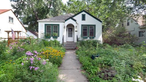 4206 Upton Avenue N, Minneapolis, MN 55412