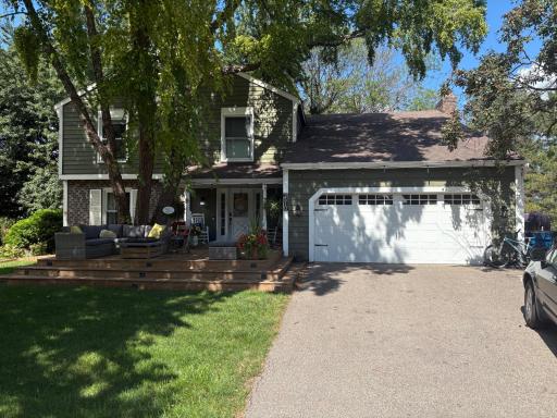 2510 Wellington Circle, Wayzata, MN 55391