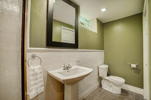 93 Martin Way, Saint Paul, MN 55127