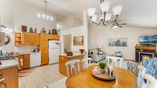 Kitchen/dining/living