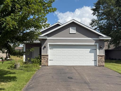 1000 Golden Way NW, Isanti, MN 55040