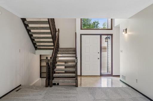 1174 Saint Clair Avenue, Saint Paul, MN 55105