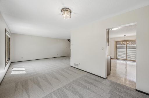 1174 Saint Clair Avenue, Saint Paul, MN 55105