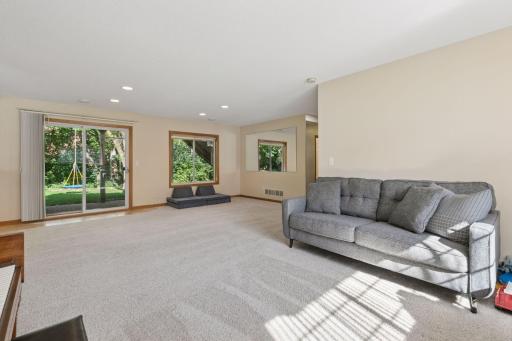 14392 Vernon Avenue, Savage, MN 55378