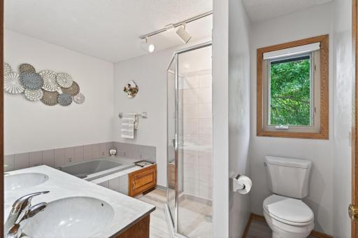 8887 Dallas Lane N, Maple Grove, MN 55369
