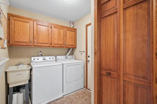 8887 Dallas Lane N, Maple Grove, MN 55369