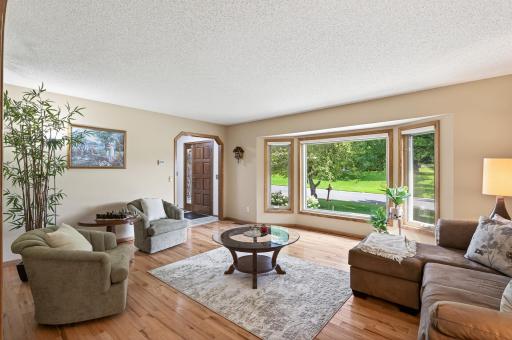 8887 Dallas Lane N, Maple Grove, MN 55369