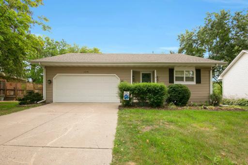 6281 Whispering Oaks Drive, Eden Prairie, MN 55346