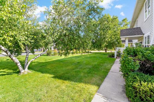 20435 Kensfield Trail, 704, Lakeville, MN 55044