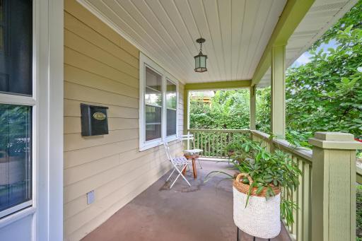 61 George Street E, Saint Paul, MN 55107