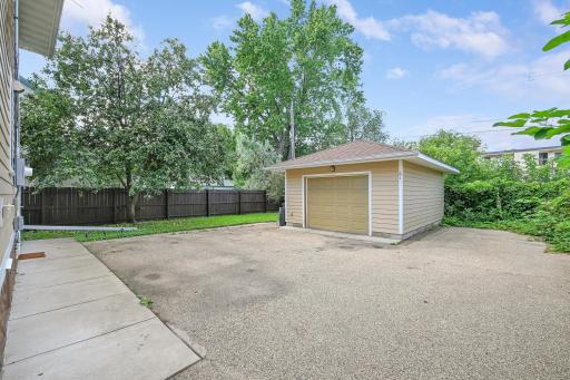 61 George Street E, Saint Paul, MN 55107