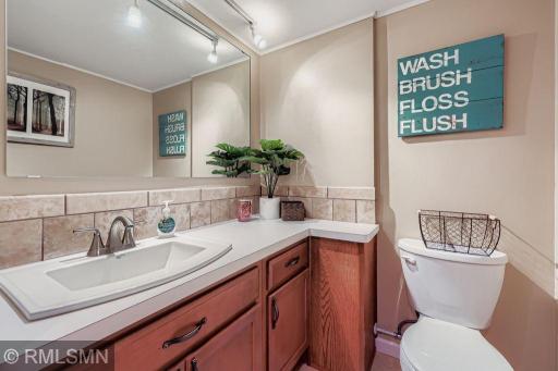 1221 14th Street W, Hastings, MN 55033