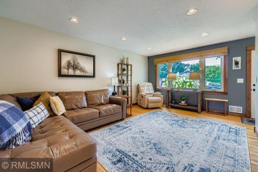 1221 14th Street W, Hastings, MN 55033