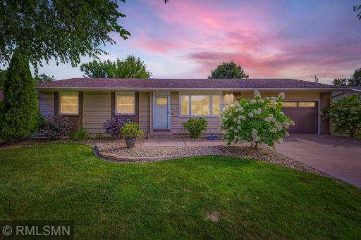 1221 14th Street W, Hastings, MN 55033