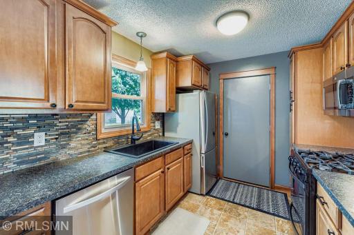 1221 14th Street W, Hastings, MN 55033
