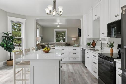 917 Division Street S, Northfield, MN 55057