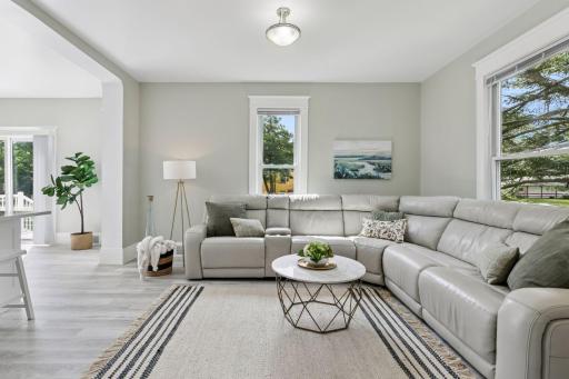917 Division Street S, Northfield, MN 55057