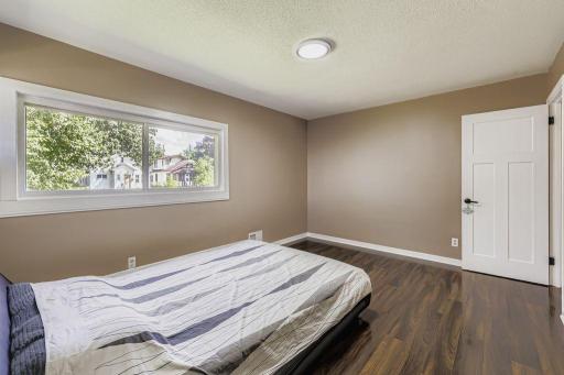 4329 N Penn Ave - MLS Sized - 021 - 17 Primary Bedroom.jpg