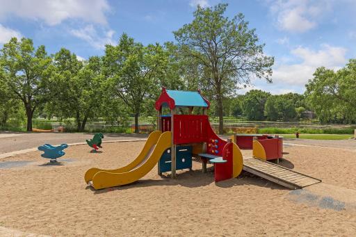 3981 Zealand Avenue N, Minneapolis, MN 55427
