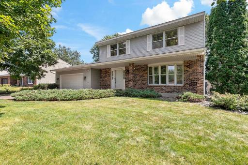 2297 Timberlea Drive, Saint Paul, MN 55125