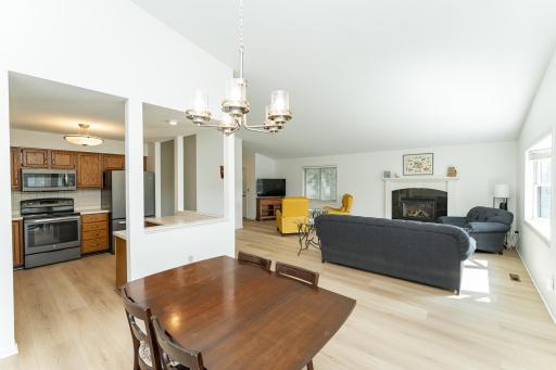 1720 Lakeview Drive SW, Rochester, MN 55902