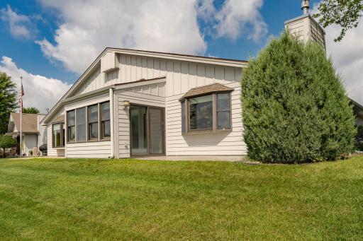1720 Lakeview Drive SW, Rochester, MN 55902