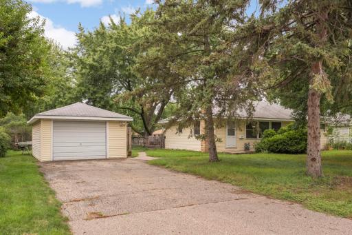 10540 Drew Avenue S, Minneapolis, MN 55431