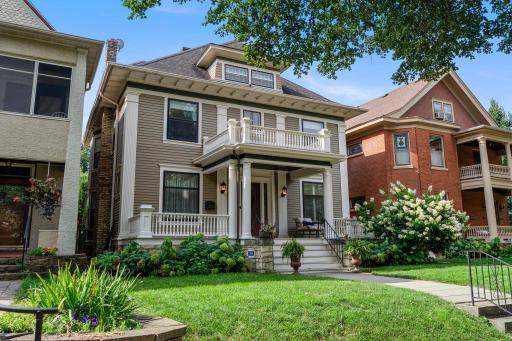 884 Lincoln Avenue, Saint Paul, MN 55105