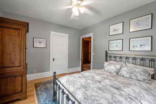 884 Lincoln Avenue, Saint Paul, MN 55105