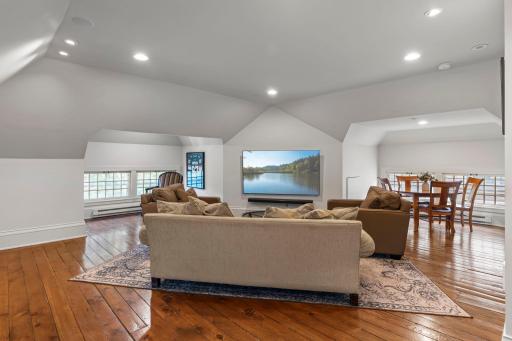 884 Lincoln Avenue, Saint Paul, MN 55105