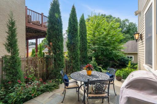 884 Lincoln Avenue, Saint Paul, MN 55105