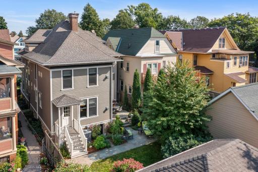 884 Lincoln Avenue, Saint Paul, MN 55105
