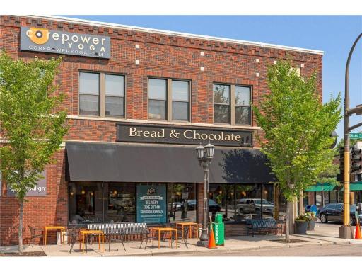 884 Lincoln Avenue, Saint Paul, MN 55105
