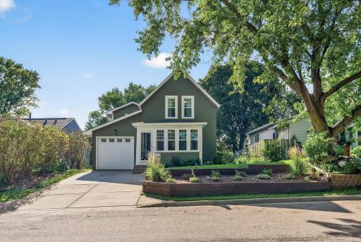 120 20th Avenue N, Hopkins, MN 55343