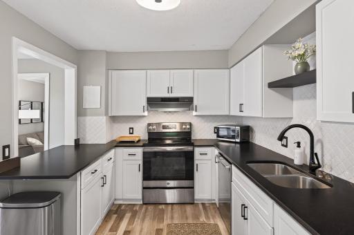 120 20th Avenue N, Hopkins, MN 55343