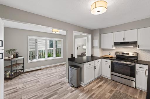 120 20th Avenue N, Hopkins, MN 55343