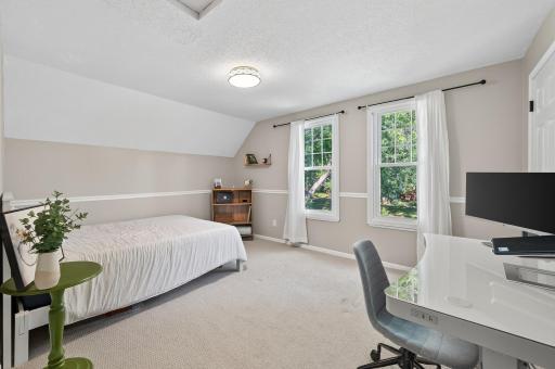 120 20th Avenue N, Hopkins, MN 55343