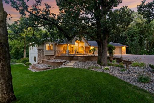 2043 Eaglewood Drive, Shakopee, MN 55379