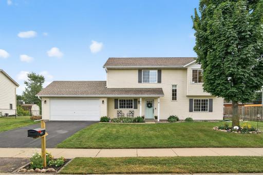 Welcome to 909 E Orchard Street, Belle Plaine!