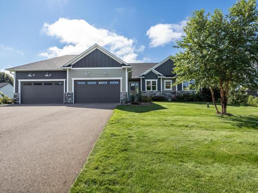 180 173rd Ln NE Ham Lake MN 55304 USA-001-033-Exterior Front-MLS_Size.jpg