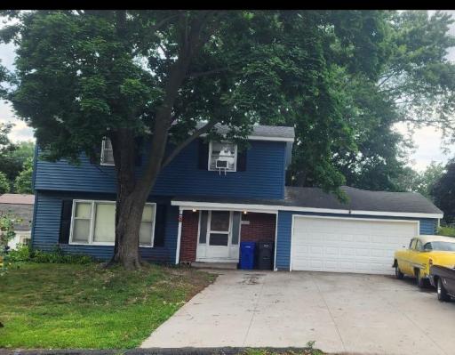 125 Battle Creek Place, Saint Paul, MN 55119