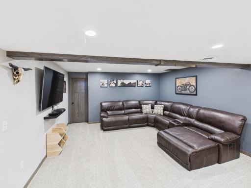 111 9th Street SE, Freeport, MN 56331