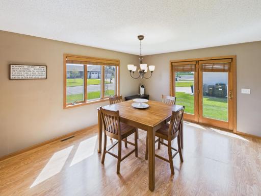 111 9th Street SE, Freeport, MN 56331